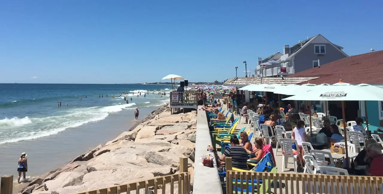 How Flyhawk Beach Parking leveraged parking payment systems to enhance service and drive seasonal success